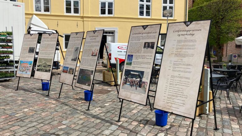 Genforeningsudstilling på Torvet i Tønder
