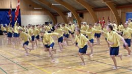 DGI Sydjylland - 17 gymnastikhold afholdt generalprøve forud for Landsstævnet 2022i Svendborg på Agerskov Ungdomsskole. Opvisningen blev flyttet fra udendørs til indendørs i skolens gymnastikhaller. Foto: Erik Egvad Petersen - www.sydnyt.dk